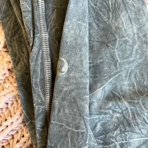 Size 0 25” lulu lemon leggings